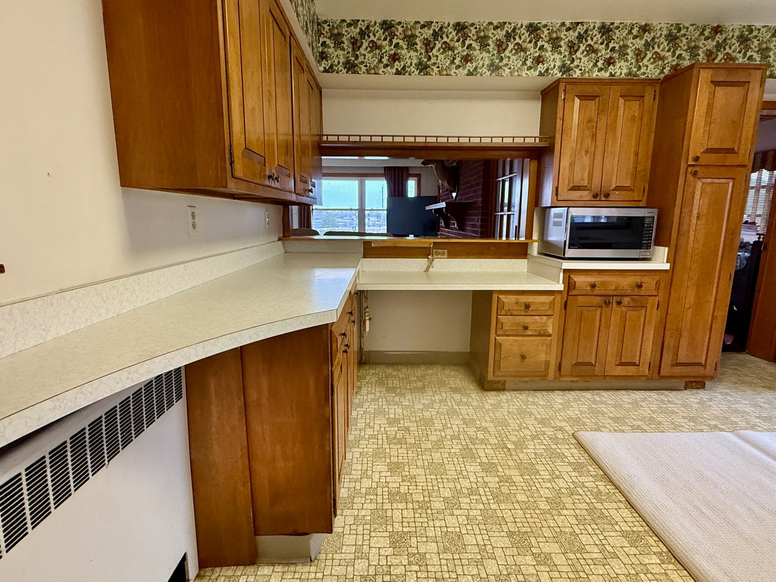 Image for 3 BR/2 BA Brick Home w/Basement Fronting Pond & Views of Mattox Creek in Colonial Beach, VA--SELLING to the HIGHEST BIDDER!!