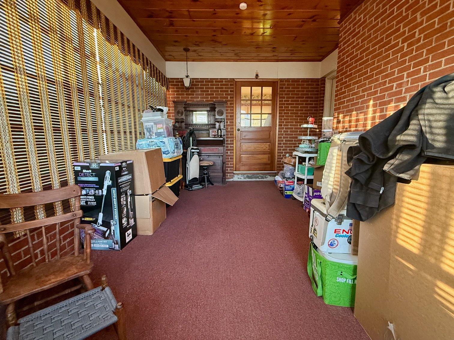 Image for 3 BR/2 BA Brick Home w/Basement Fronting Pond & Views of Mattox Creek in Colonial Beach, VA--SELLING to the HIGHEST BIDDER!!