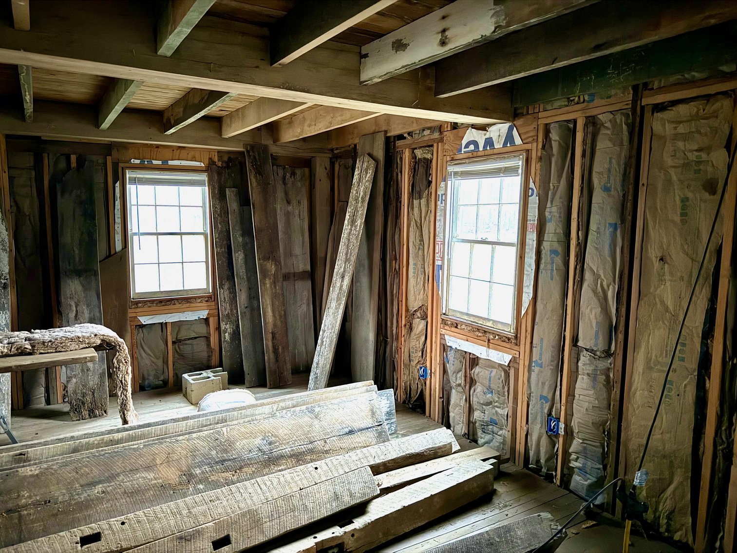 Image for 3 BR Partially Renovated Home on 1.47 +/- Acres in Loudoun County, VA