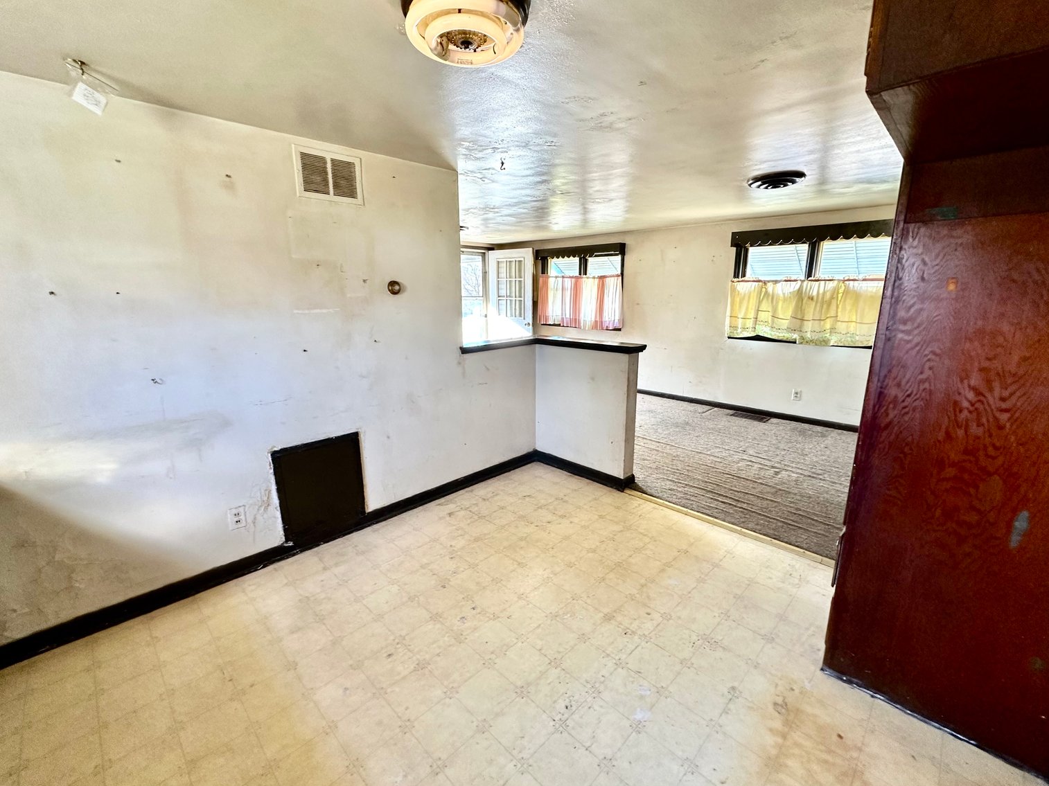 Image for 614 N 4th St. Cambridge, OH 43725