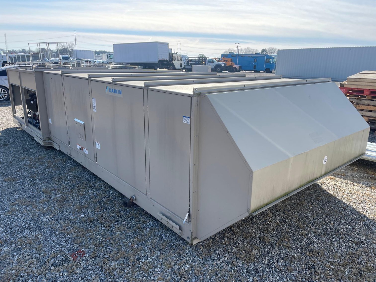 Image for 2018 Daiken RPS021DSAS6 21-Ton RPS HVAC Rooftop Unit | Seller's Guarantee to Operate Properly | Online Bidding | Richmond, VA