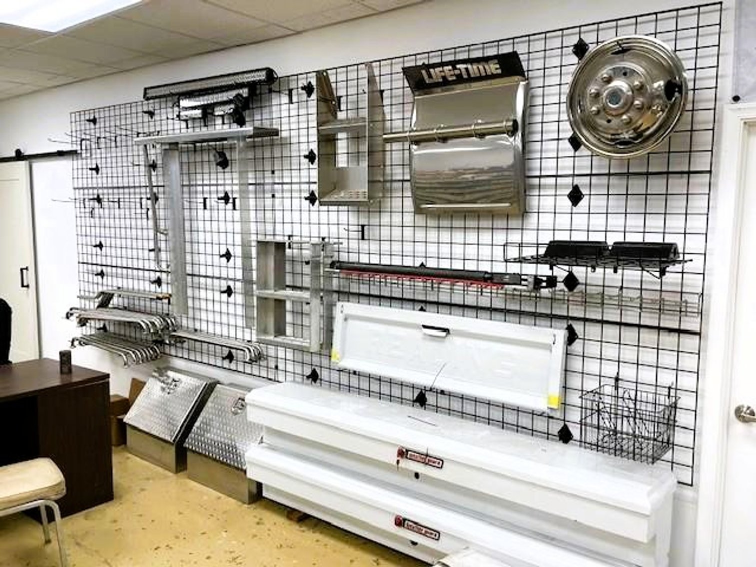 Image for Ashby's Inc./Crenshaw Corp. Retirement Auction | Metalworking, Forklifts, Service/Shop Eq. Plus Truck Parts and Accessories | Complete Liquidation | Online Bidding | Richmond, VA