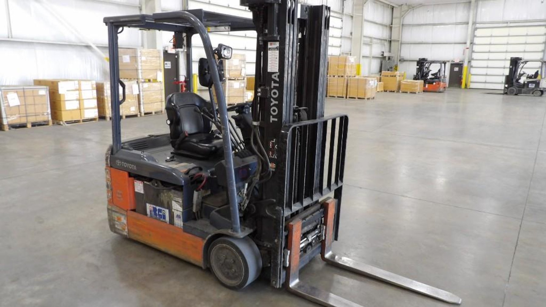 Image for 567 Logistics Chester VA Facility Liquidation Auction | Forklifts, Scissor Lifts, Material Handling, Pallet Racking, & More!