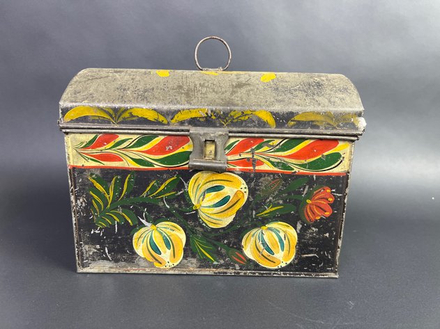 Image for Late May Signature Auction