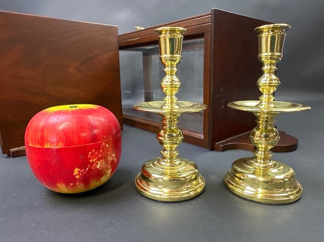 Image for MID October Signature auction