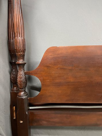 Image for Early October Signature Auction/1975 MGB convertible