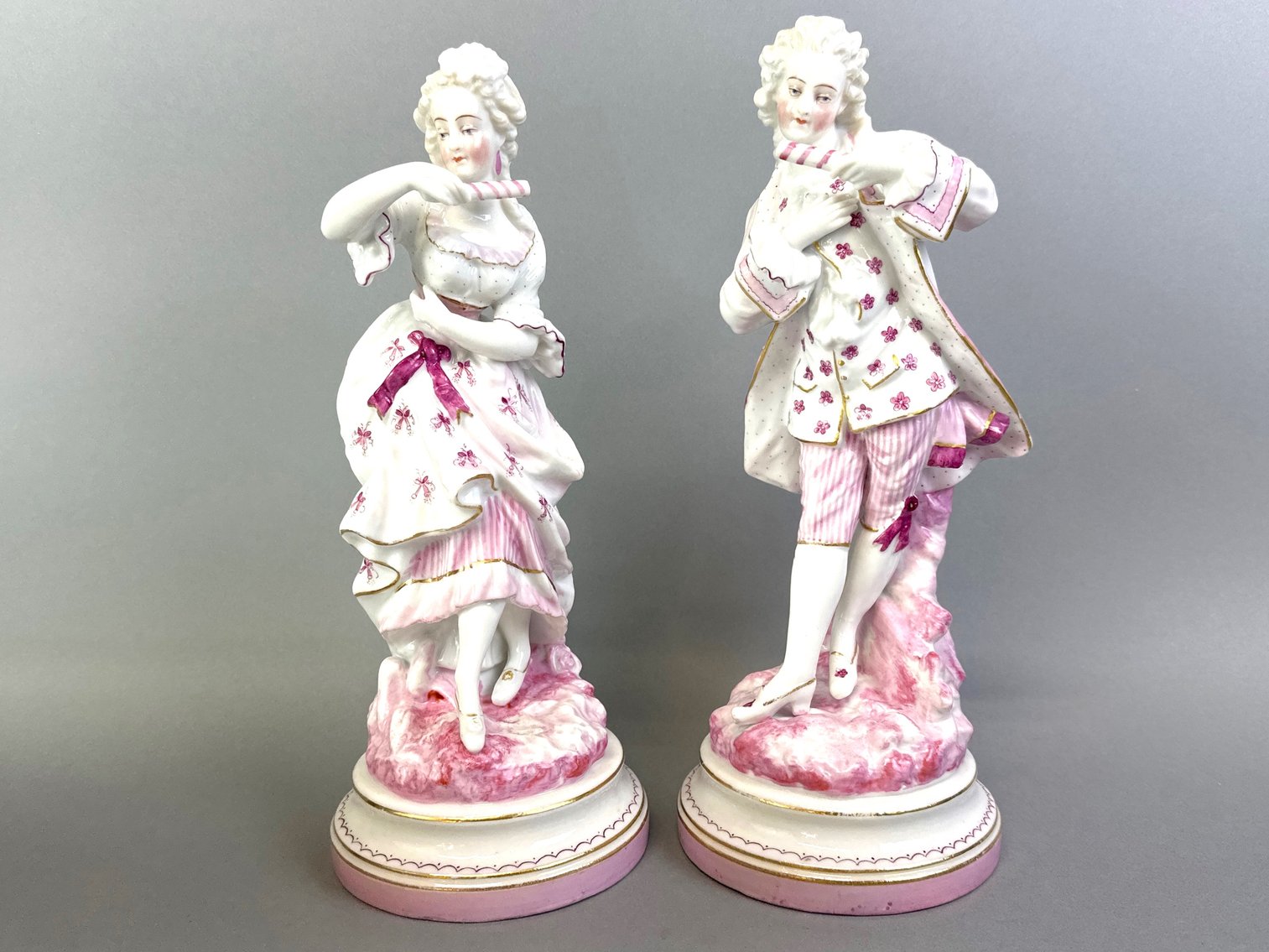 Image for MID NOVEMBER Signature auction