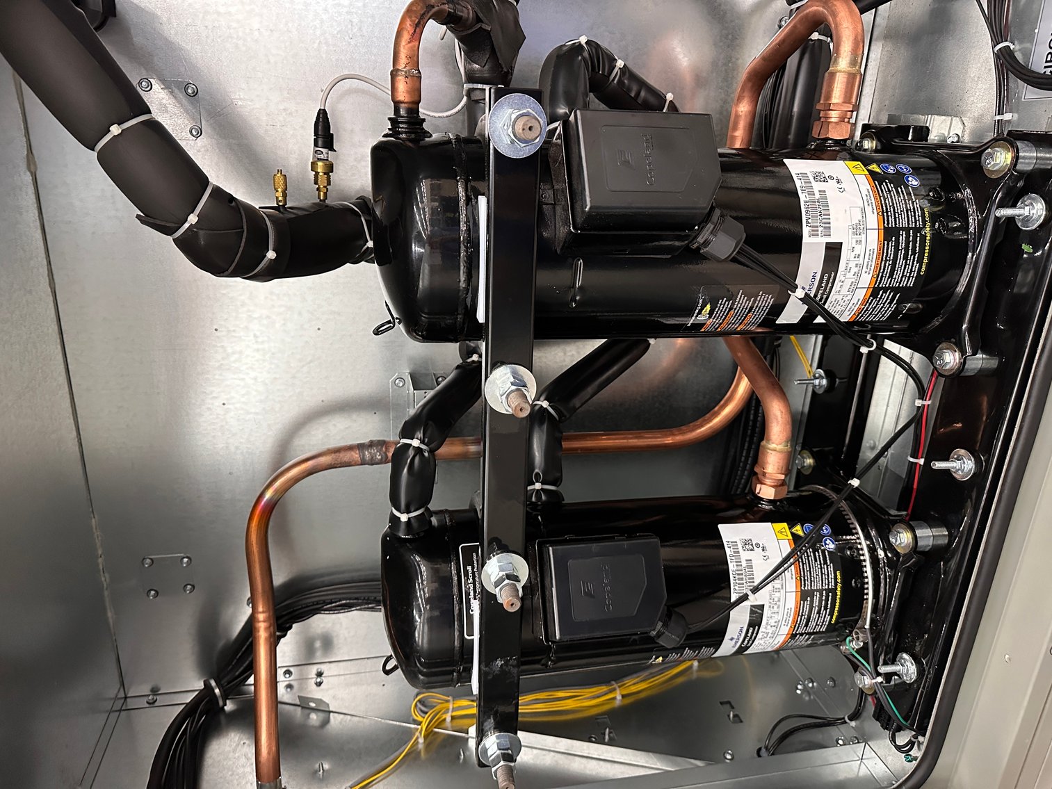 Image for Green Heck Model RV-45-251-N-F1 Duct Air Conditioning Unit - New, Never Installed