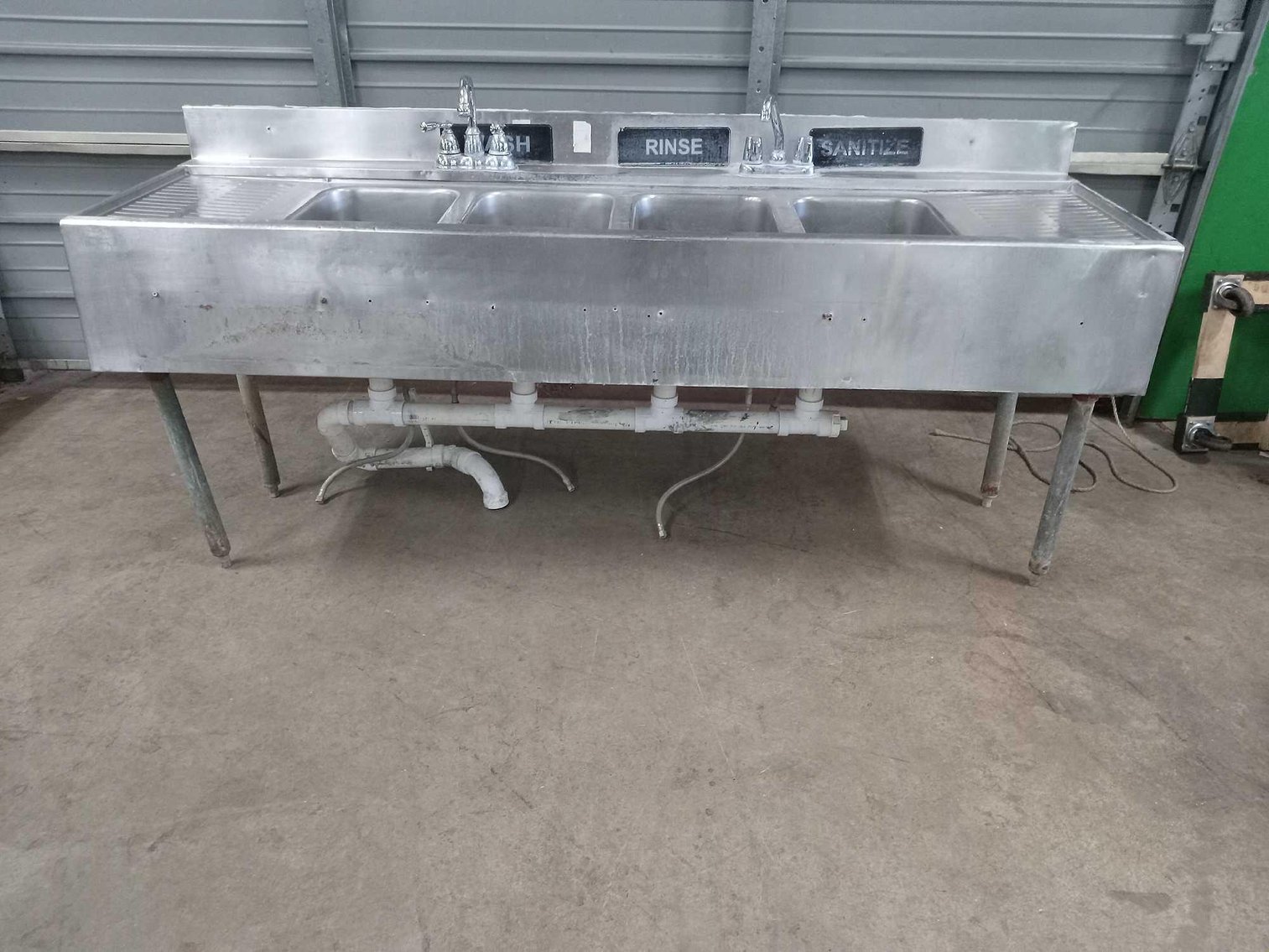 Image for Clean Kitchen # 22 Bar & Grill Equipment