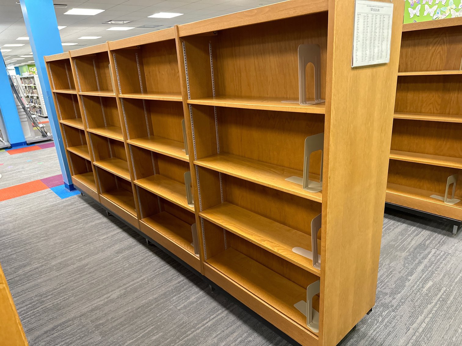 Image for St. Louis County Library Branch Auction - Boone's & Grand Glaize