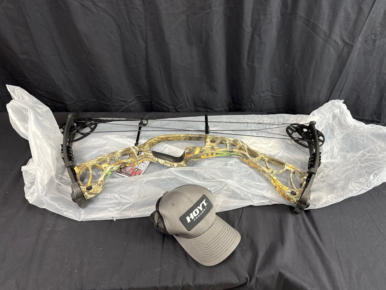 Image for Archery Auction #4 Holiday Edition