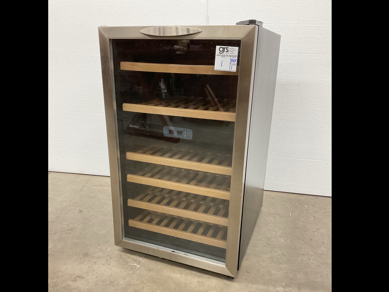 Image for Elegant Furnishing & Catering Decor