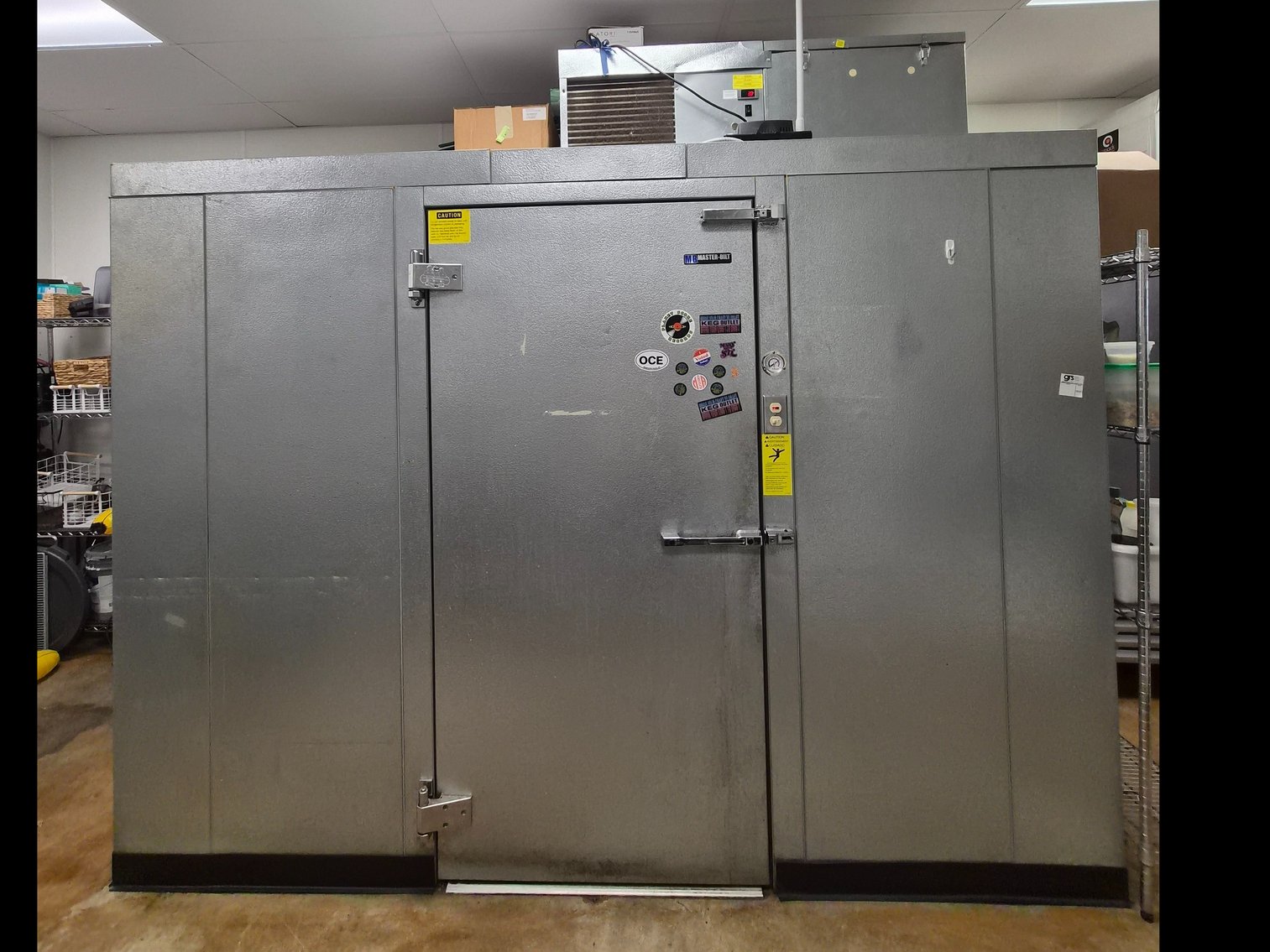 Image for Neon Banana - Juicers, Smoothies & More