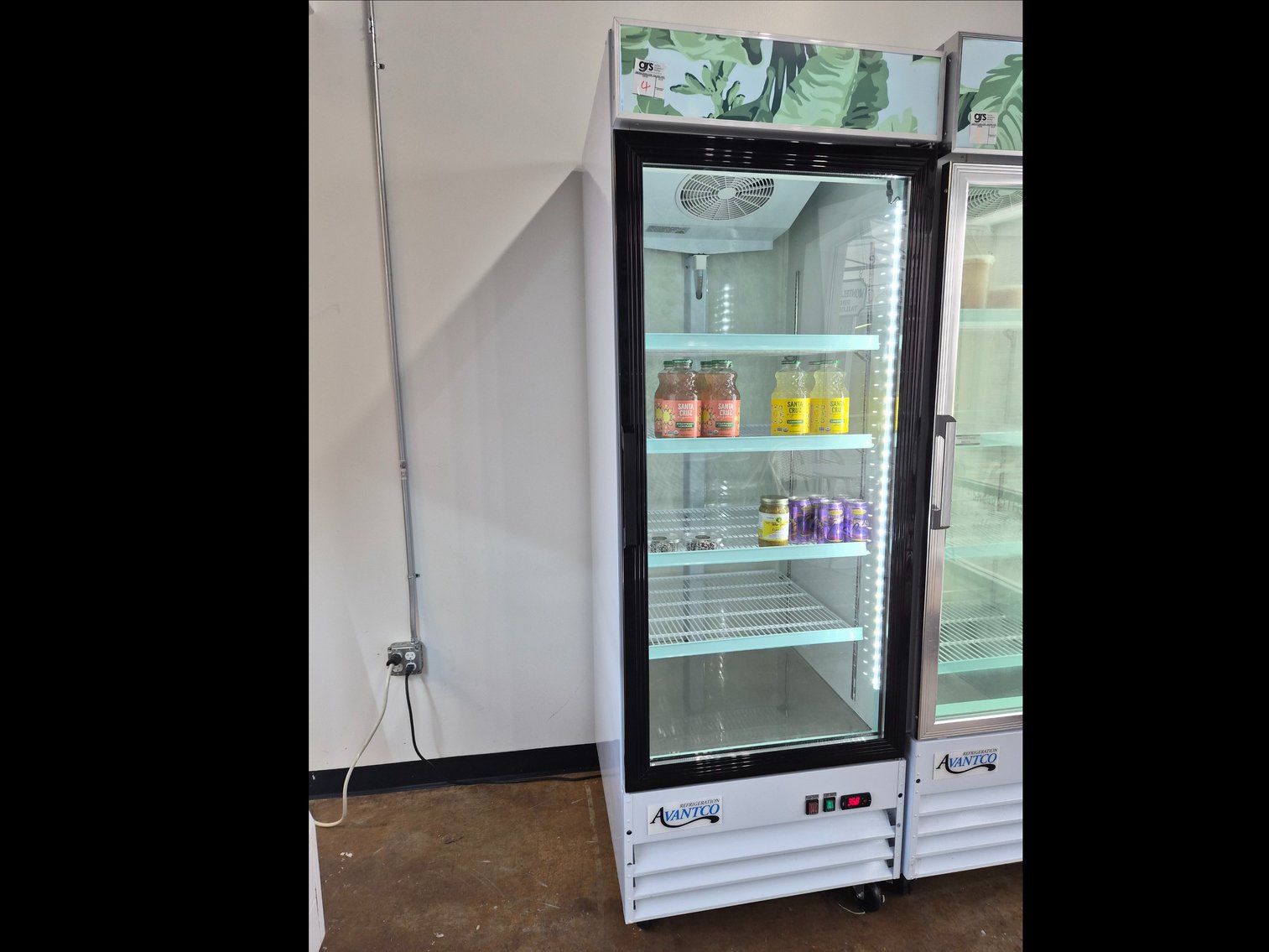 Image for Neon Banana - Juicers, Smoothies & More