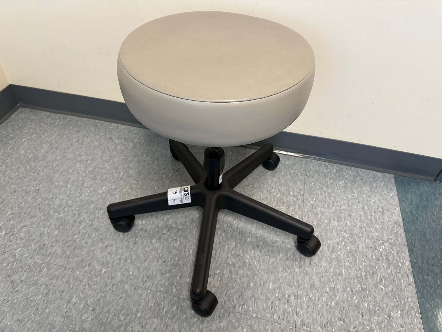 Image for Retiring Pulmonary Physician Liquidation – Medical Equipment, Exam Furniture & Office Furnishings