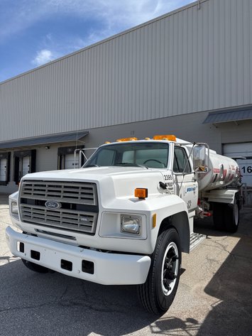 Image for 1990 Ford F700 Truck Aviation Fuel Tanker