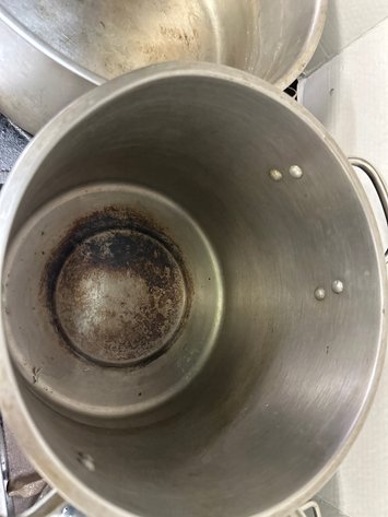 Image for (3) Stock Pots w/ (1) Strainer