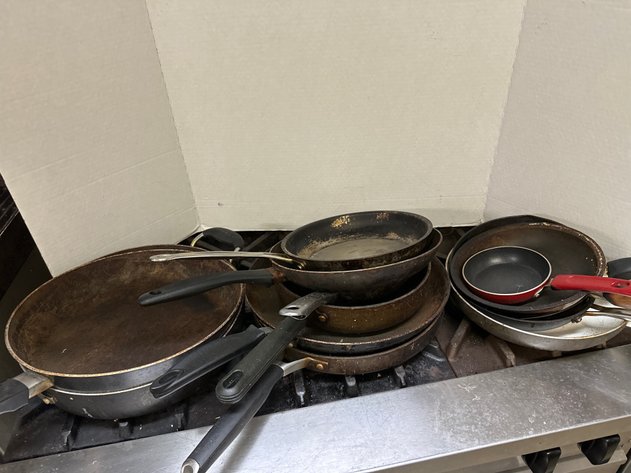 Image for (12) Pans Assorted Sized