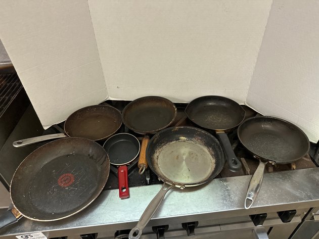 Image for (12) Pans Assorted Sized