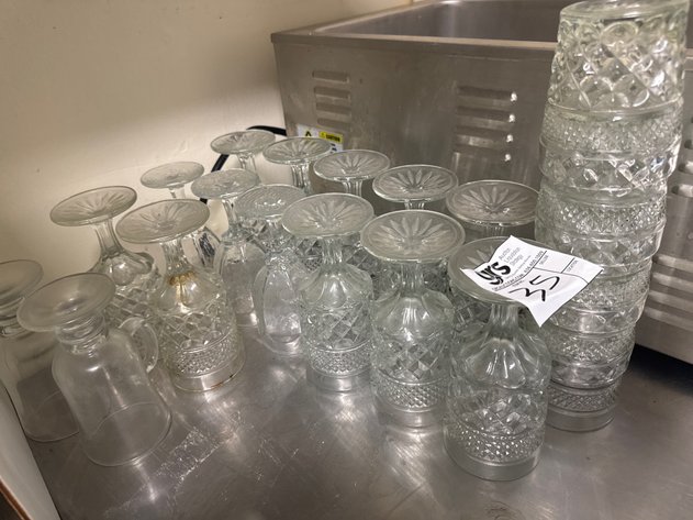 Image for (20) Glass Cups Assorted