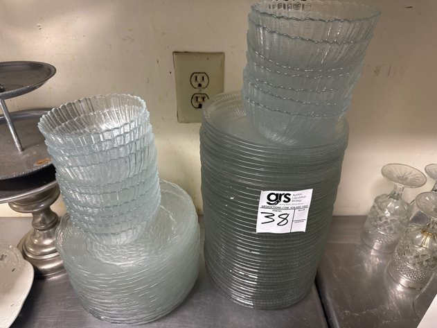 Image for Glass Plates & Bowls
