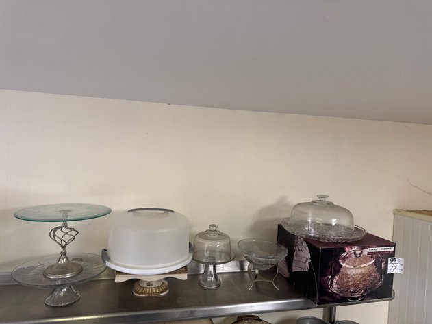 Image for Cake Display Stands Assorted