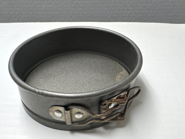 Image for Small Spring Form Pans