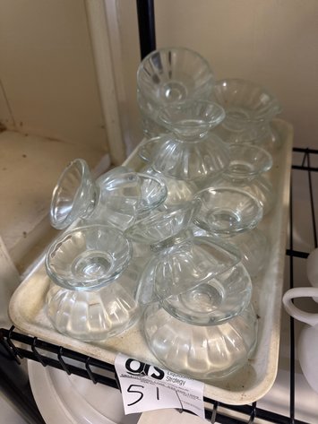 Image for (16) Glass Sundae Bowls