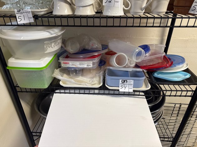 Image for Shelf of Tupperware Assorted
