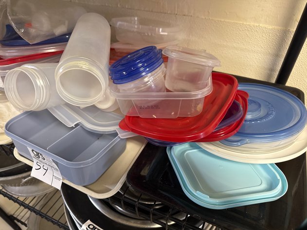 Image for Shelf of Tupperware Assorted