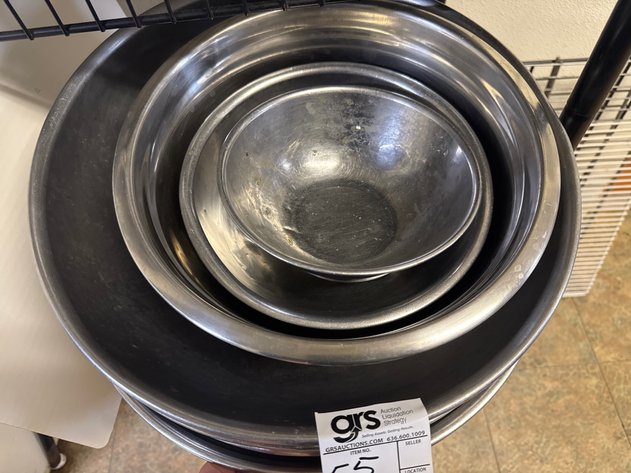 Image for (14) Stainless Bowls Assorted