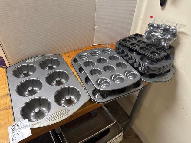 Image for Baking Molds Assorted