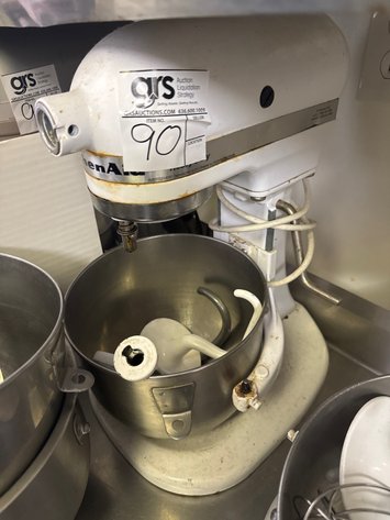 Image for Kitchen Aid Mixer w/ (3) Bowls, (3) Hooks, Whisk & Paddle