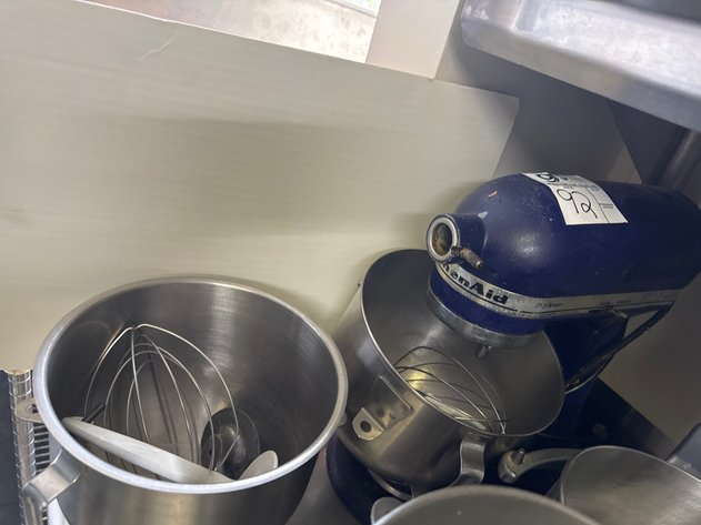 Image for Kitchen Aid Mixer w/ (2) Bowls, (2) Whisks & (2) Hooks