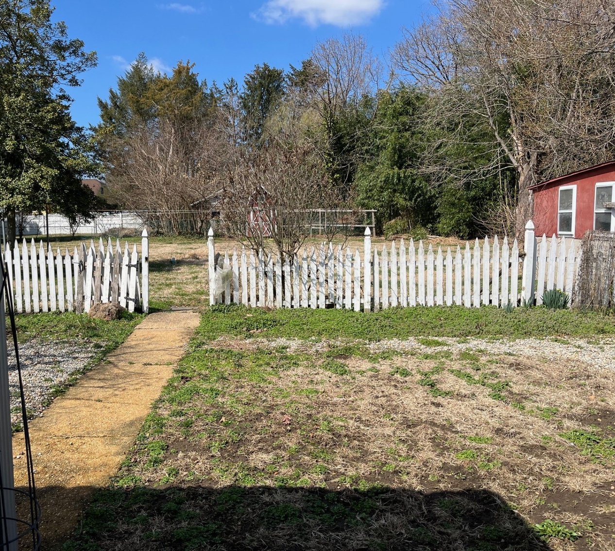 Image for Adorable 2 BR 1 Bath 624 +/- SF Bungalow on 0.7 +/- Acre in Pilesgrove Twp.