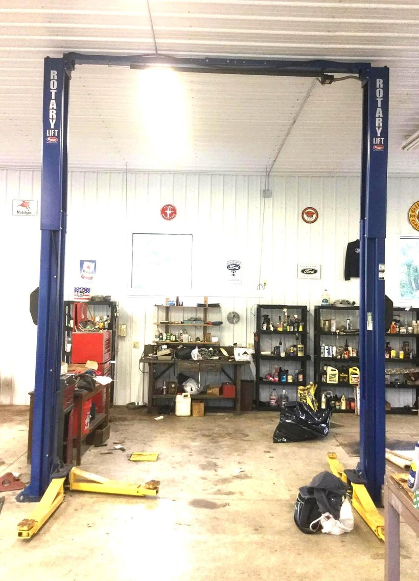 Image for Alderfer Online - Hit and Miss Engine, Post Lift, Petroliana, Advertising Signs, Tools & More - Doylestown, PA: Closing 7-12-18