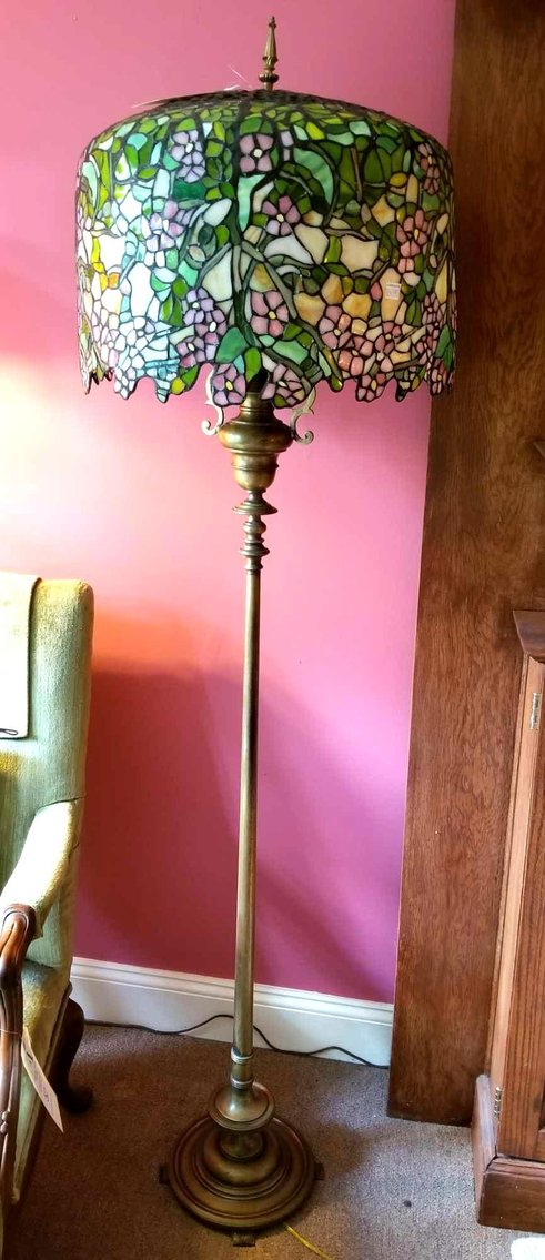 Image for Alderfer Online - Retired Lambertville Antique Dealer's Private Collection Includes Antique Furnishings, Stained Glass, Slag Glass Lamps, Oriental Rugs, Artwork, Samplers, China, Linens, Garden Statuary & More - Philadelphia, PA: Closing 9-13-18