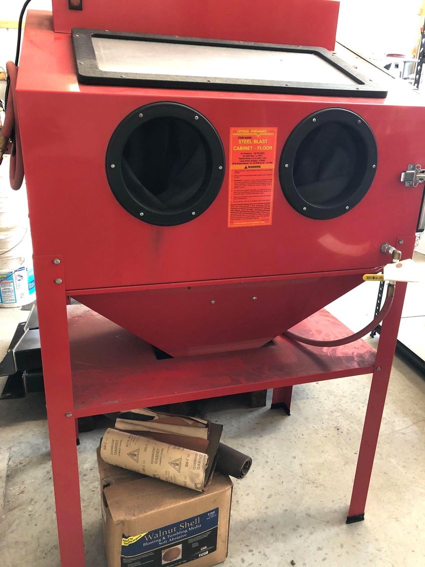 Image for Alderfer Online - Mechanic's Garage & Home Contents Include Air Compressors, Sand Blaster, Auto Parts, Metal Carts & Work Benches, Tools, Shed, BB Guns, Trains, Electronics, Kitchen Wares, Appliances, Furnishings & More - Souderton, PA: Closing 10-9-18