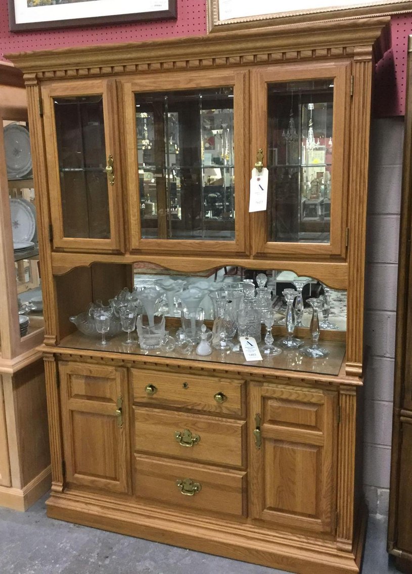 Image for Alderfer Online - Resellers Gallery Liquidation (Part 8 of 10) | Features... - Frazer, PA: Closing 1-14-19