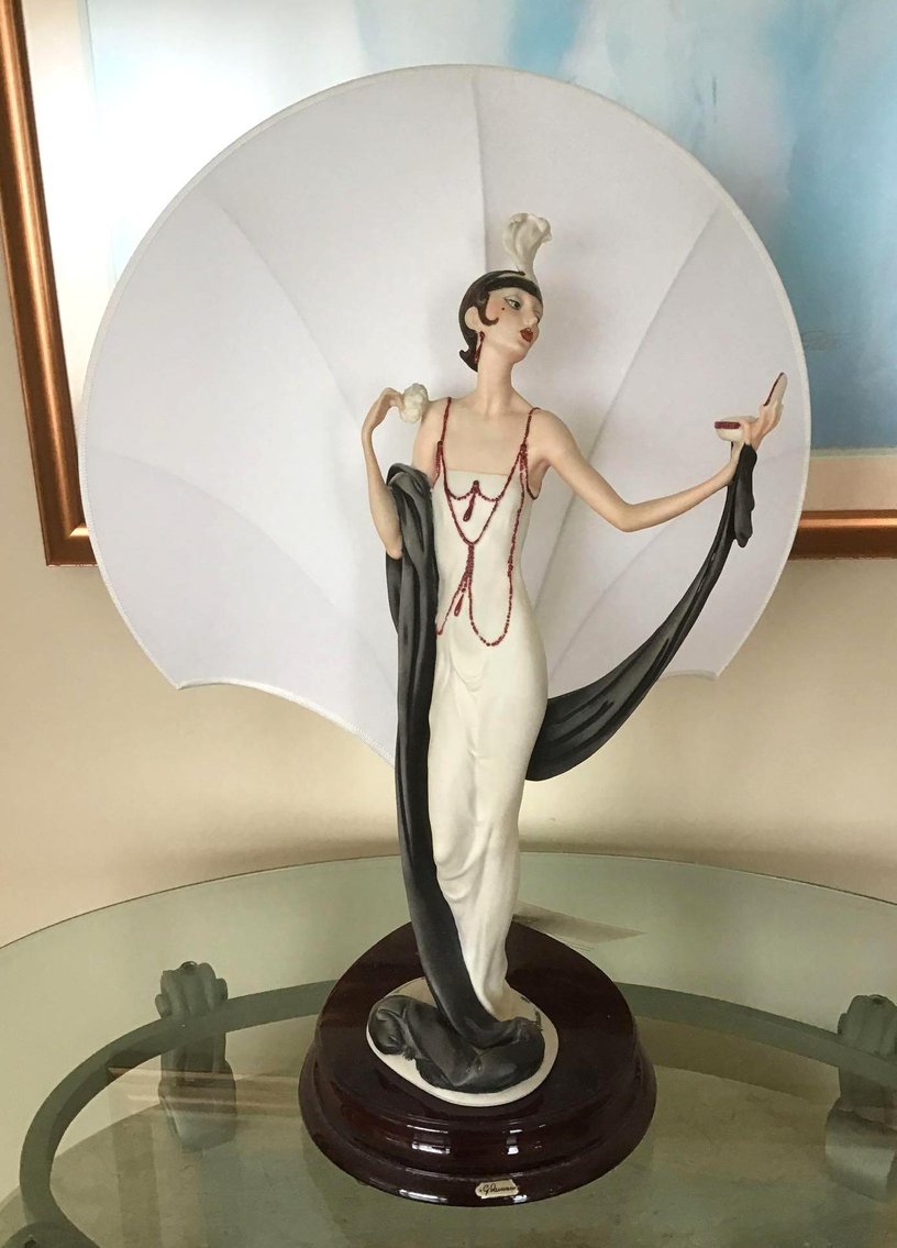 Image for Alderfer Online - Warrington, PA: 5-19-19 | Featuring Contemporary & Traditional Furnishings, Decorative Accessories, Lladro Figurines, Collection of Art Glass Perfume Bottles; Artwork & Mirrors, Armani Lamps, China, Crystal & Much More