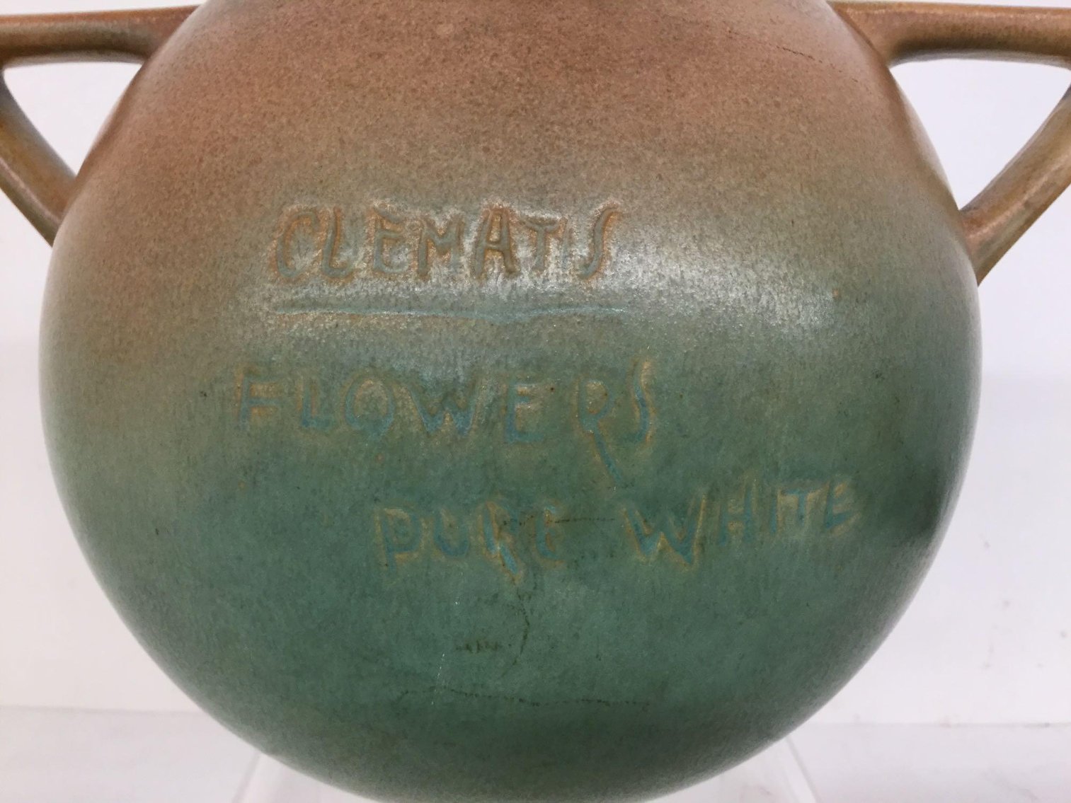 Image for Alderfer Online - Roseville Pottery Auction: 7-21-19