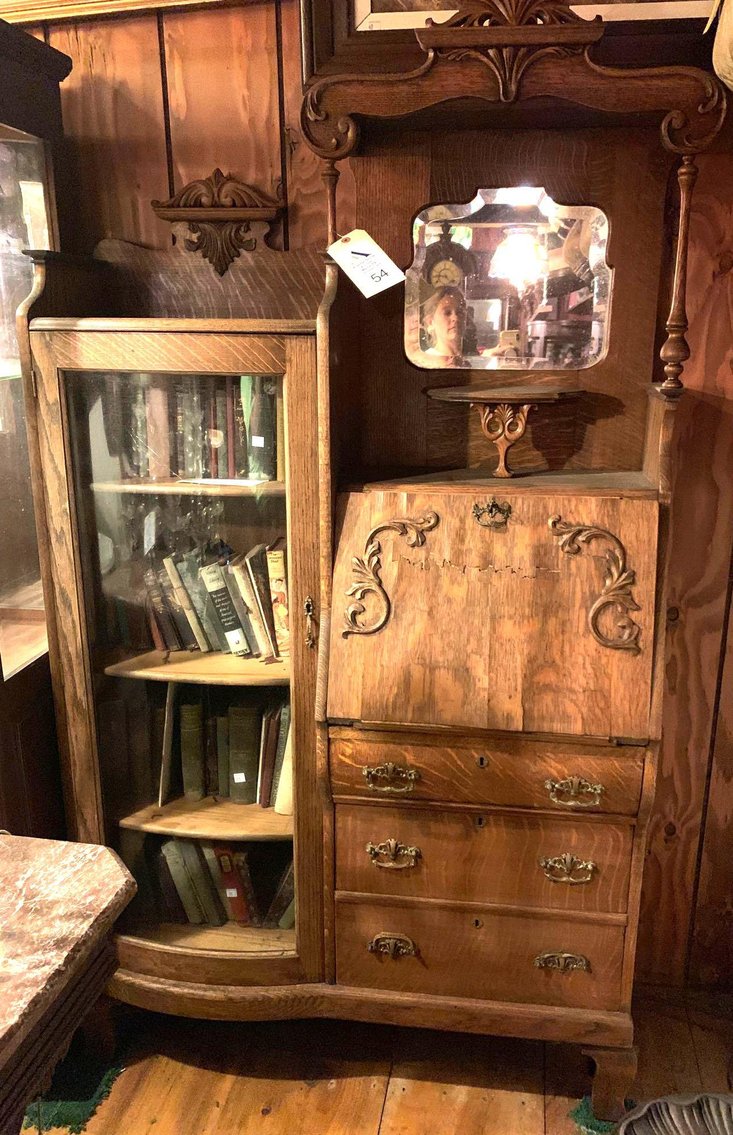 Image for Alderfer Online - Media, PA: 10-3-19 | Auction Features Furniture, Americana, Stoneware, Pottery, Quilts, China, Stained Glass, Marble Pedestals, Artwork, Sculptures, Urns, Clocks, Lighting & More