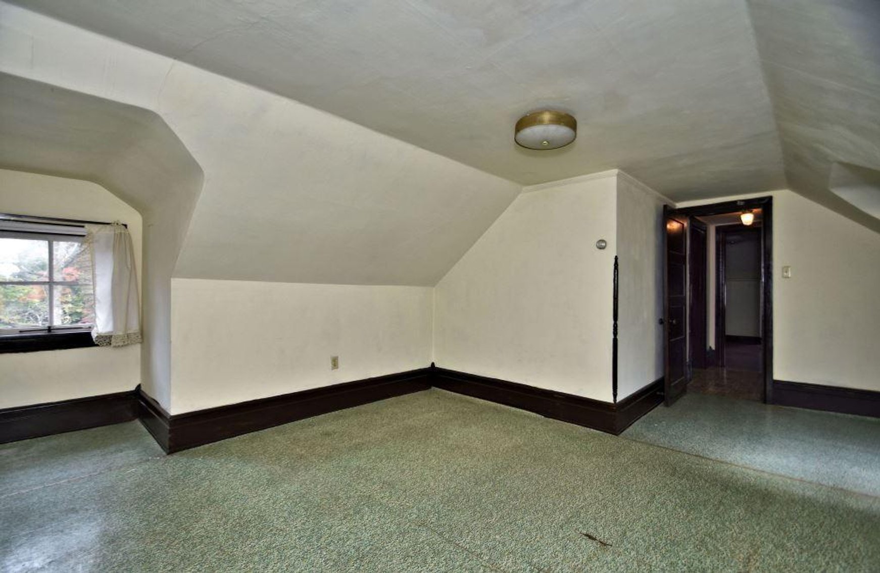 Image for Live and Online Real Estate Auction - Palmerton, PA: 11-20-19