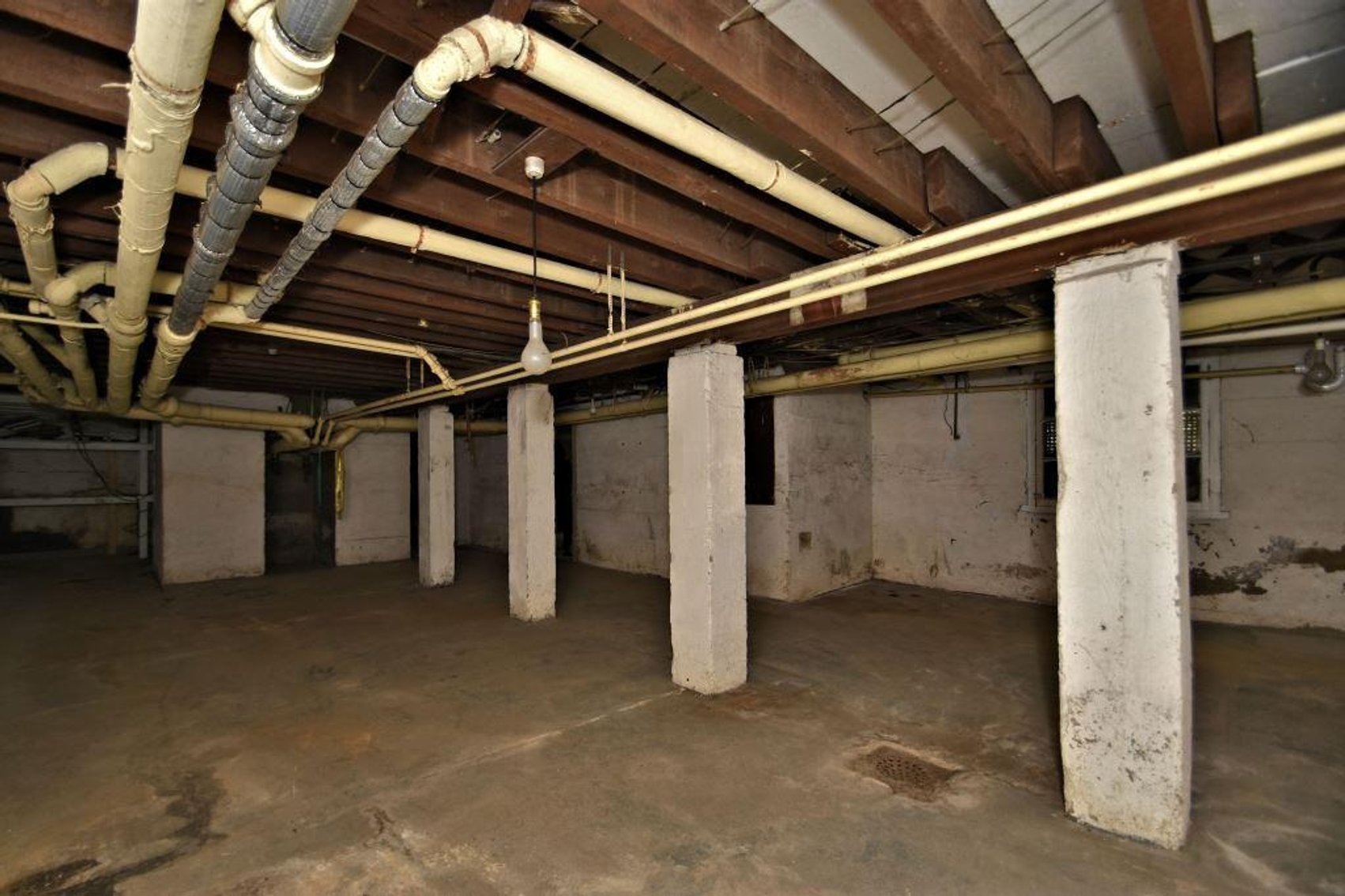 Image for Live and Online Real Estate Auction - Palmerton, PA: 11-20-19