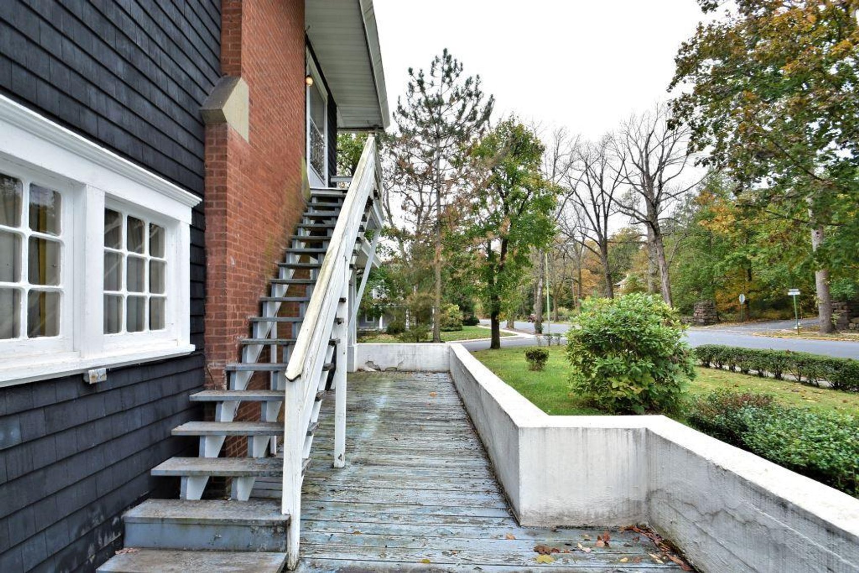 Image for Live and Online Real Estate Auction - Palmerton, PA: 11-20-19