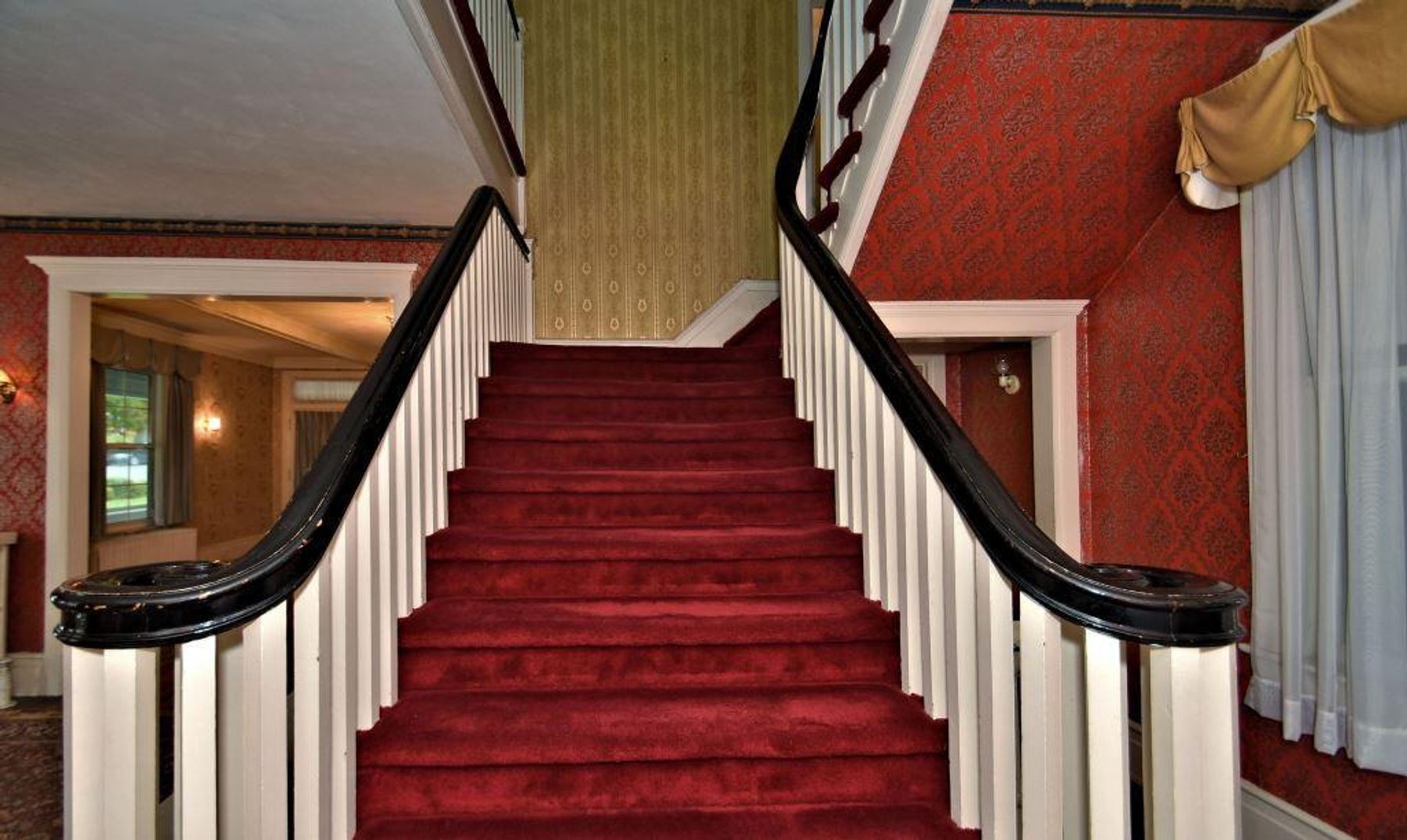 Image for Live and Online Real Estate Auction - Palmerton, PA: 11-20-19