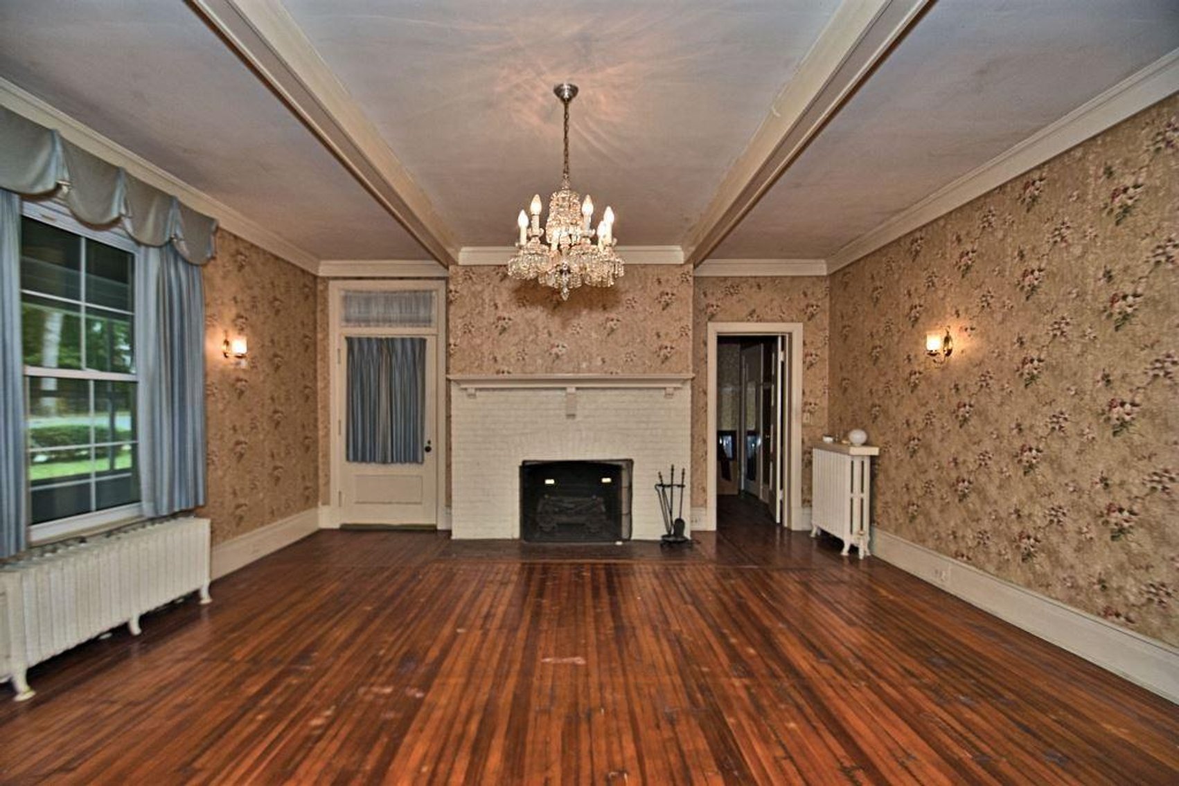 Image for Live and Online Real Estate Auction - Palmerton, PA: 11-20-19