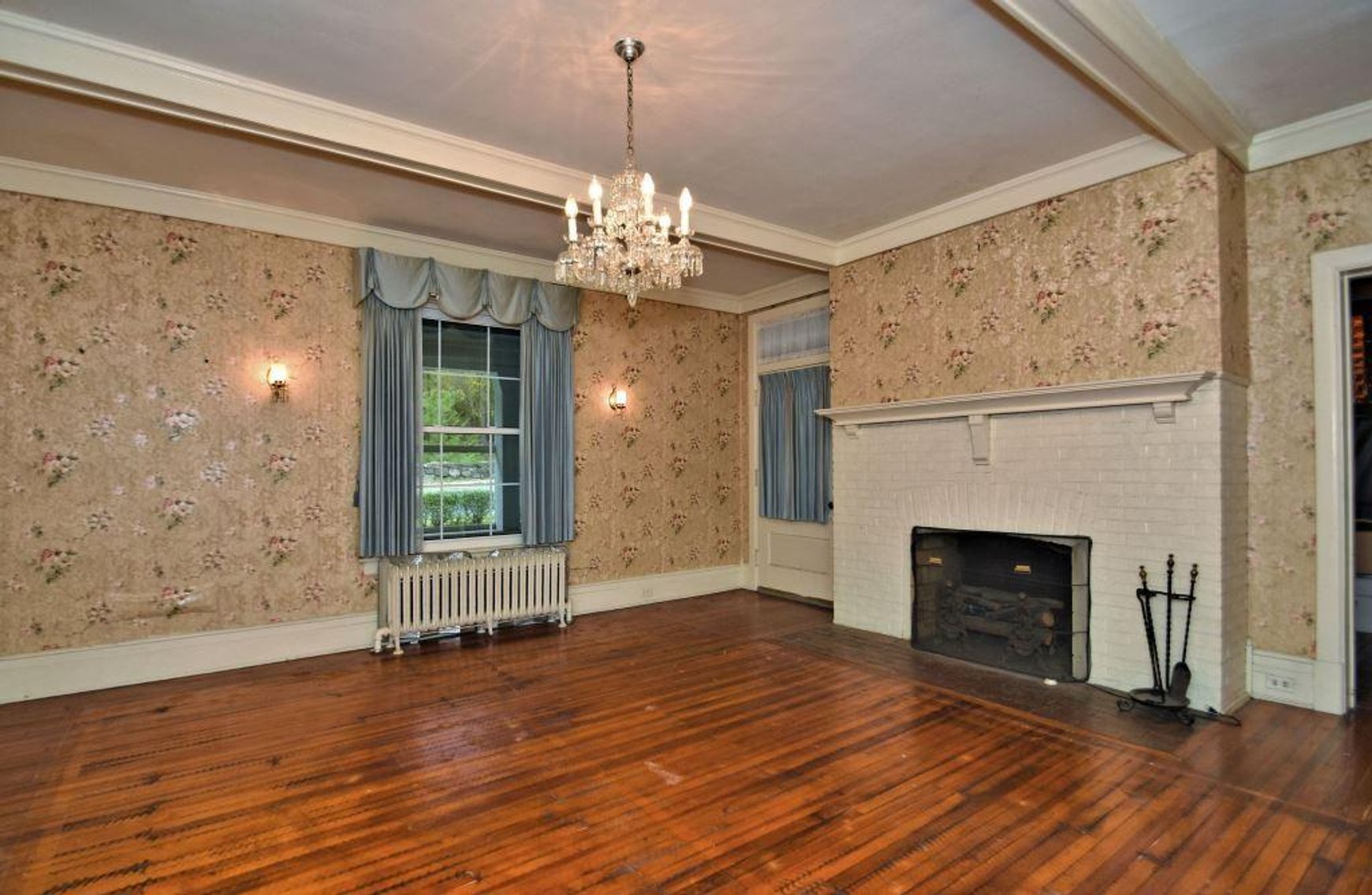 Image for Live and Online Real Estate Auction - Palmerton, PA: 11-20-19