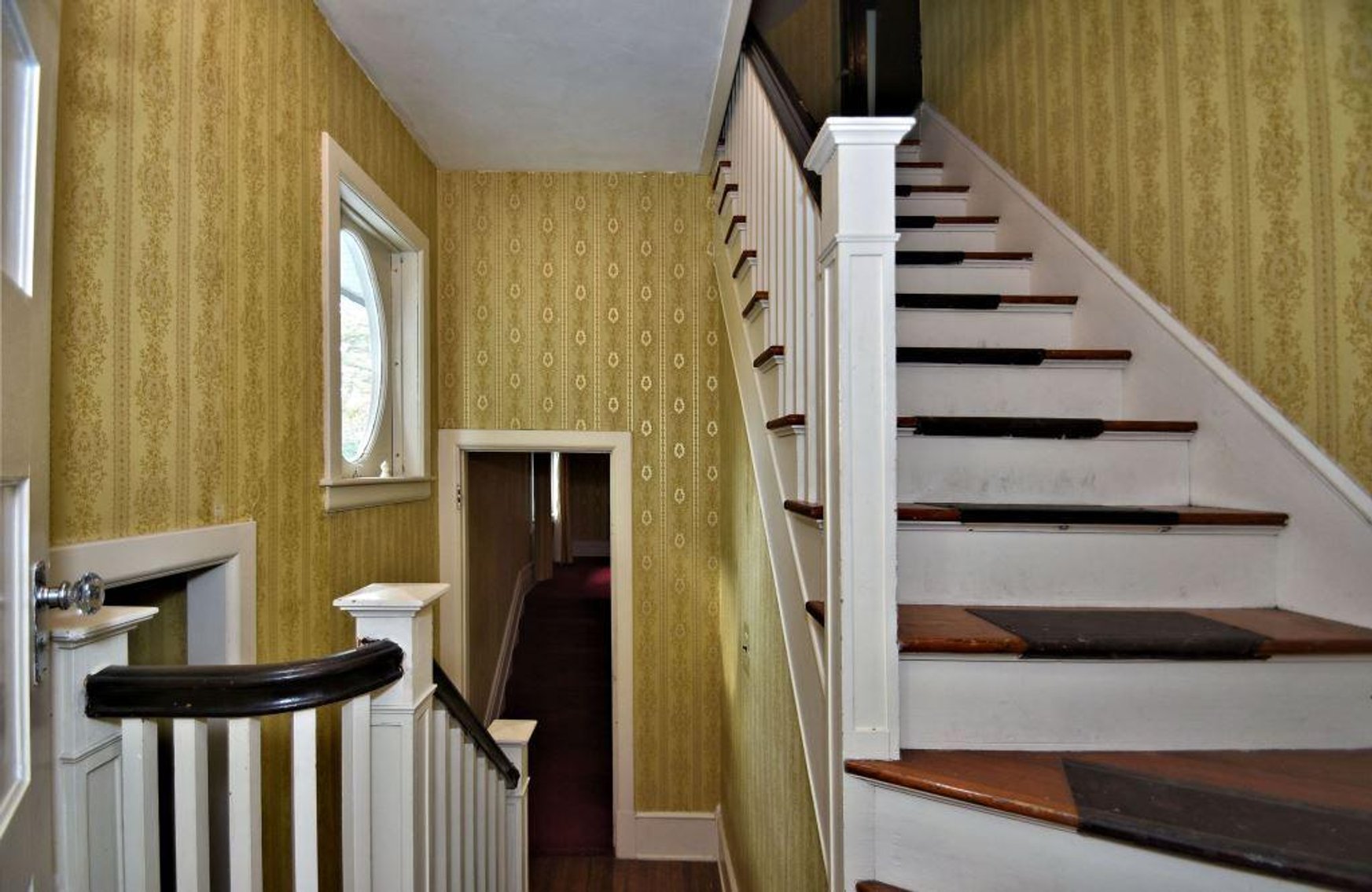 Image for Live and Online Real Estate Auction - Palmerton, PA: 11-20-19