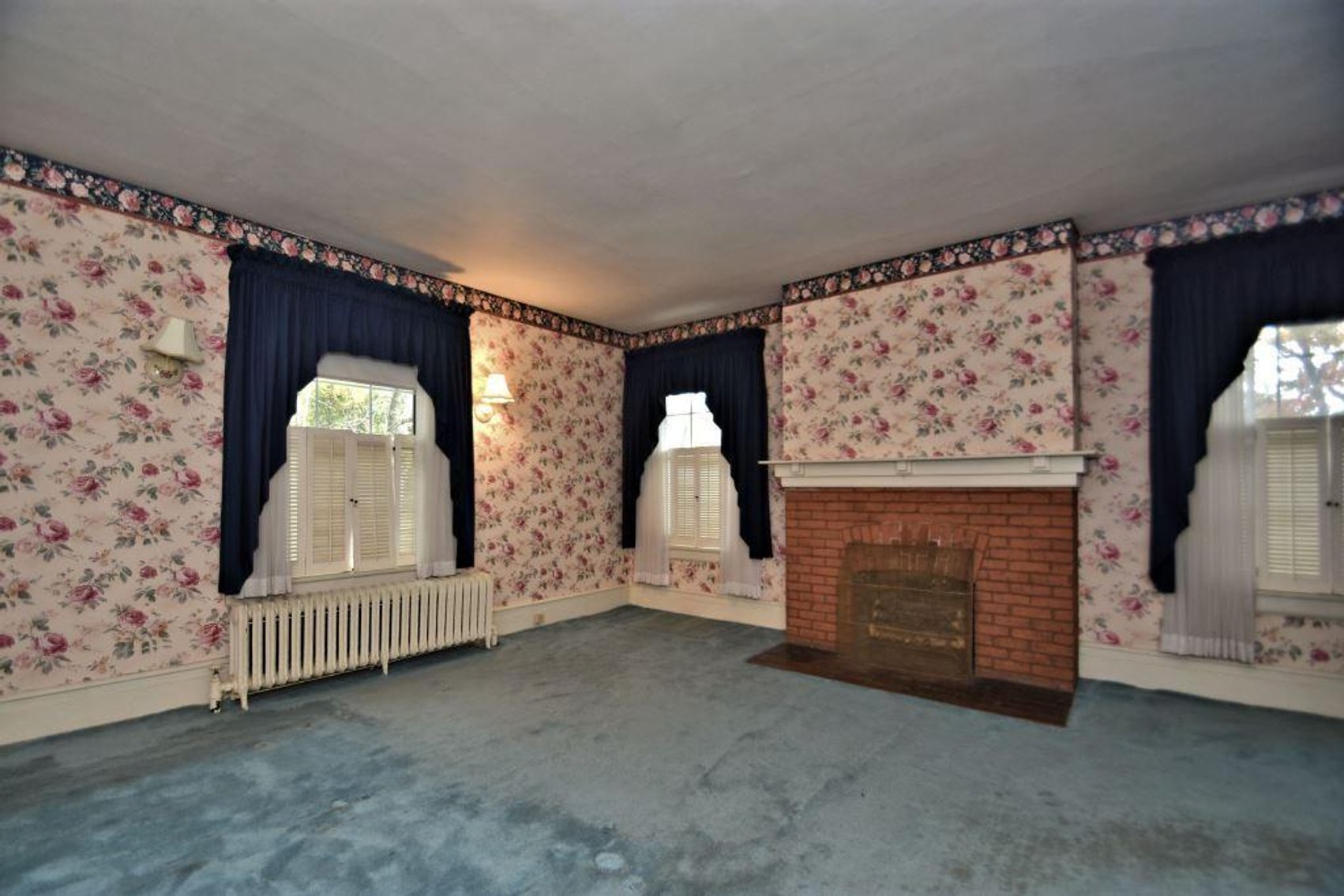 Image for Live and Online Real Estate Auction - Palmerton, PA: 11-20-19